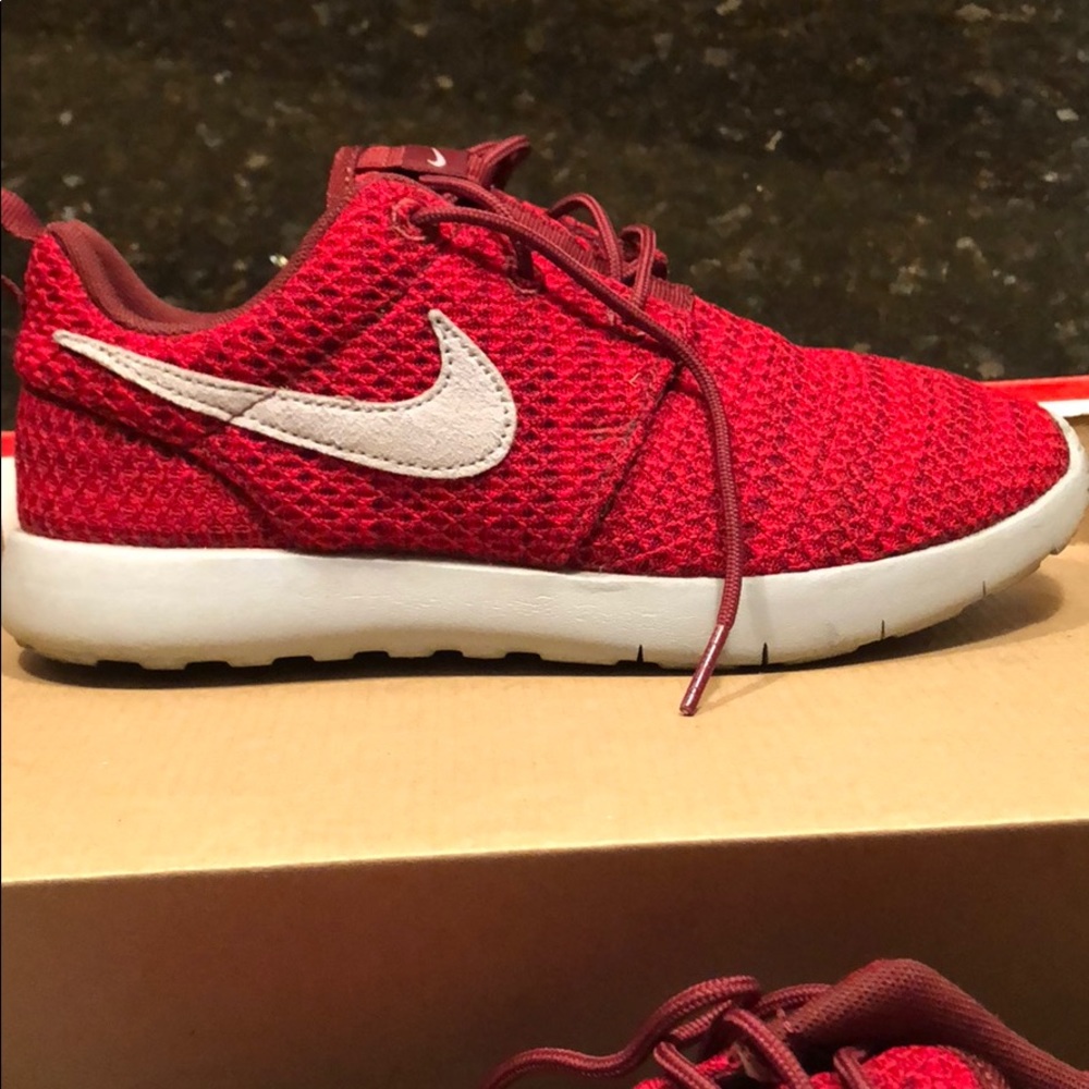Youth Red Nike Roshe One